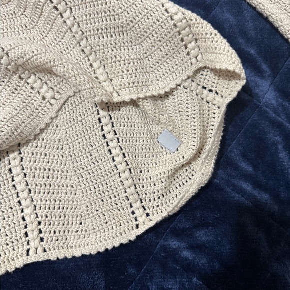 J. Crew Cream V-Neck Sweater - Picture 5 of 12